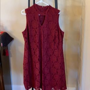 Scarlett Dark red sleeveless lace dress